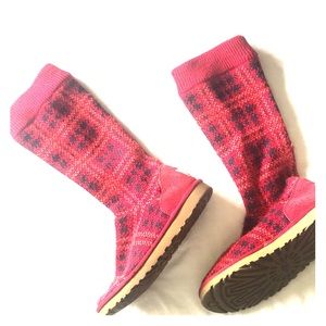 Red plaid Uggs